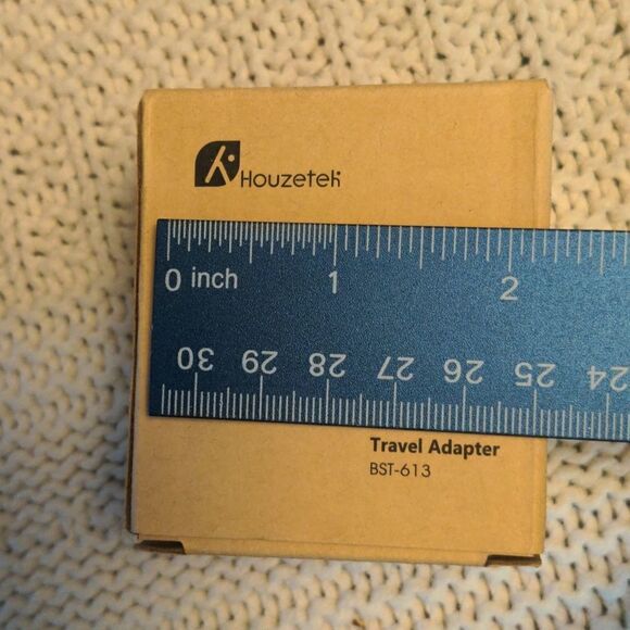 Houzetekātravelāadapter Plug š5āforĀ $25ā - Picture 2 of 8